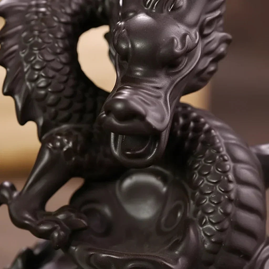 Gros plan sur la tête du dragon